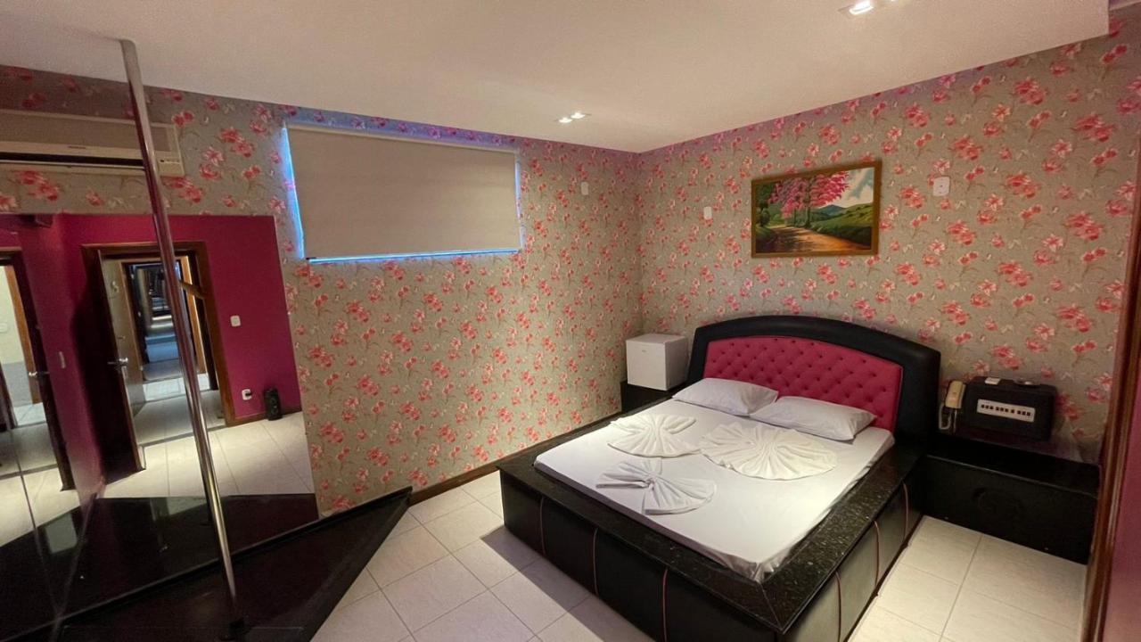 Lovely Motel - 7,5Km Do Santuario Nacional Roseira  外观 照片